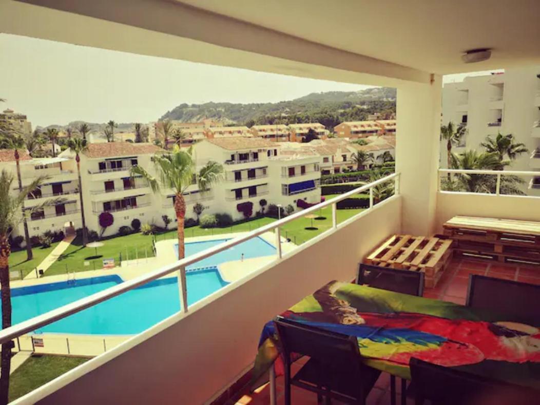 Casa en urb. con la piscina más GRANDE de Jávea. Esterno foto