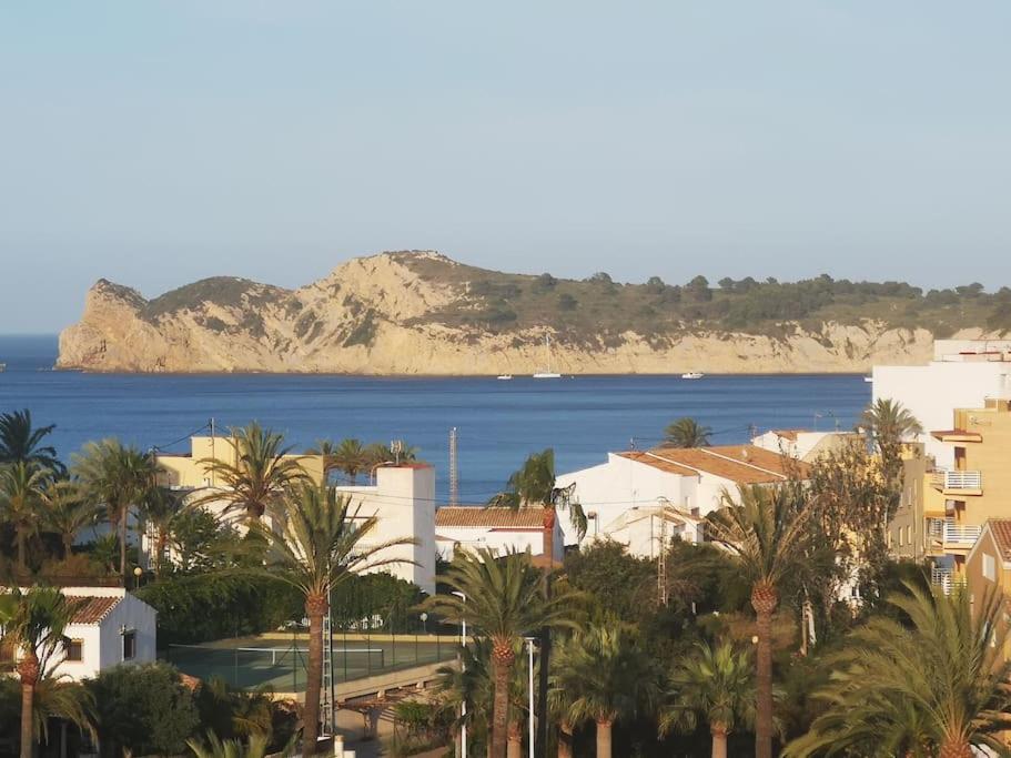 Casa en urb. con la piscina más GRANDE de Jávea. Esterno foto